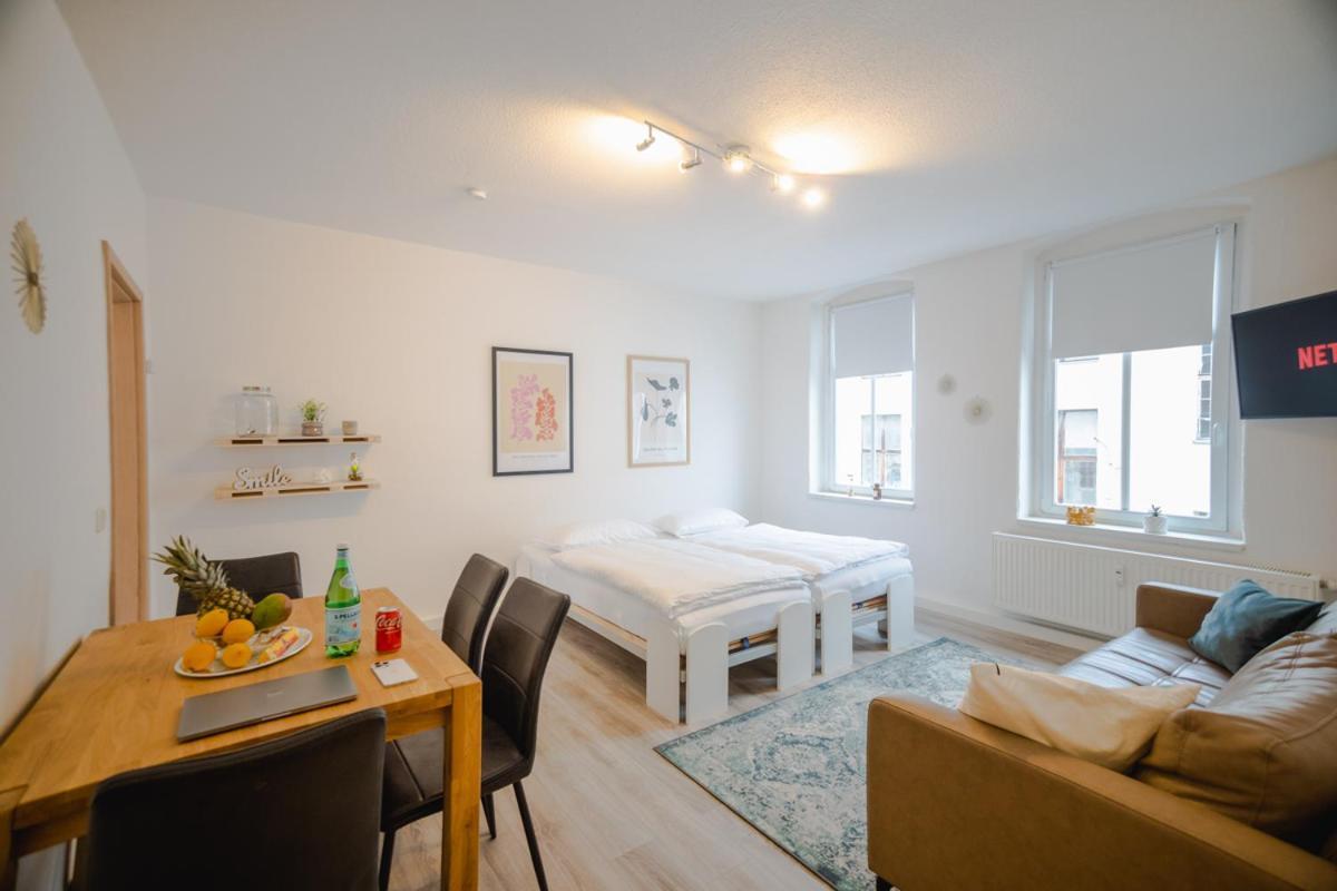 Ferienwohnung Laura In Gera Fuer Bis Zu 4 Personen - Neu Renoviert エクステリア 写真