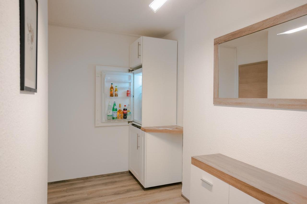 Ferienwohnung Laura In Gera Fuer Bis Zu 4 Personen - Neu Renoviert エクステリア 写真
